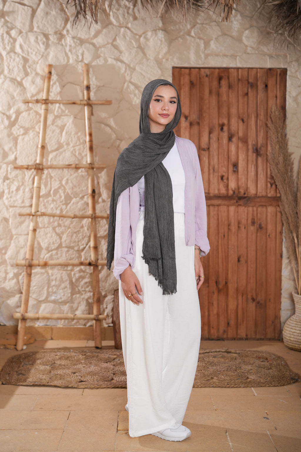 Dark Grey | Ruffled