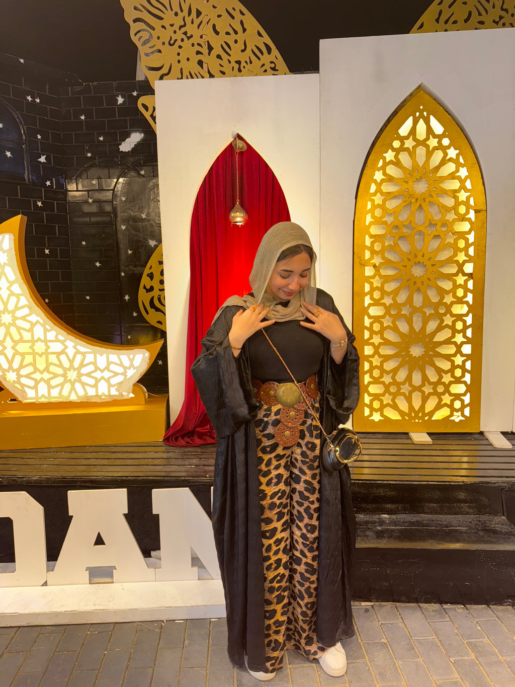 Noir Kaftan